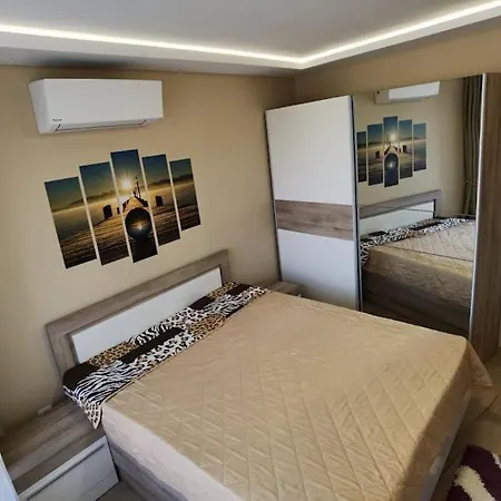 Art Apartment